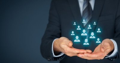 Gestire l'onboarding aziendale dei dipendenti: sincronizzare HR e controllo accessi